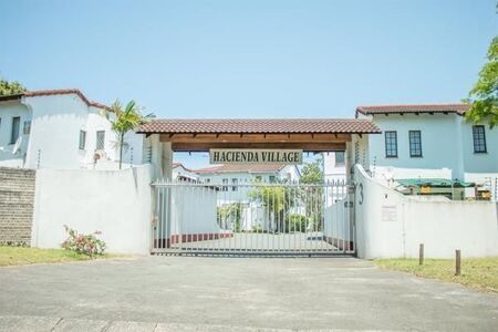 2 Bedroom Flat in Meer En See