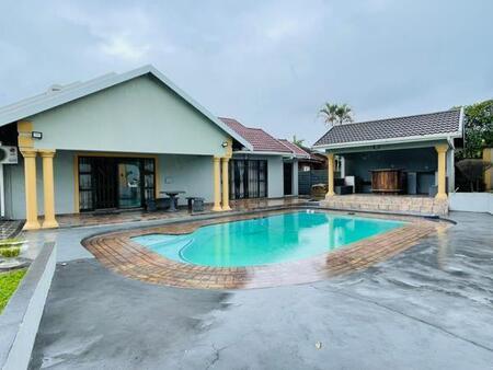 4 Bedroom House in Veld En Vlei