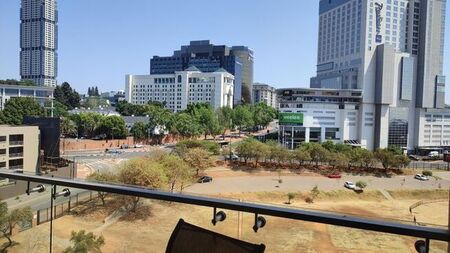 1 Bedroom apartment to rent in Sandown, Sandton