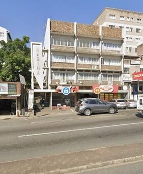 5 Bedroom Apartment in Overport