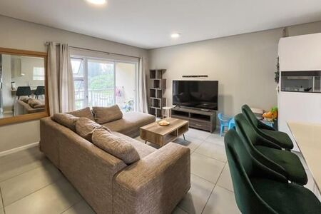 3 Bedroom Apartment in Manor Estates