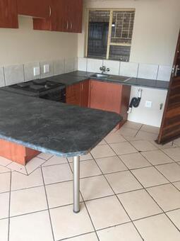 1 Bedroom Apartment in Krugersdorp Central