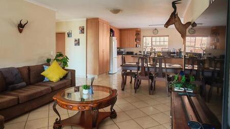 3 Bedroom Townhouse in Hazeldean