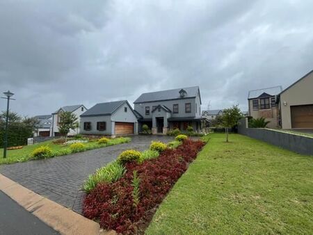 4 Bedroom House in Boschkop