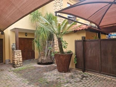 2 Bedroom Apartment in Faerie Glen