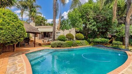 4 Bedroom House in Constantia Park