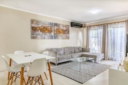 3 Bedroom Apartment in Paulshof