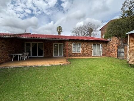 3 Bedroom Townhouse in Buccleuch