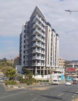 2 Bedroom Apartment in Rosebank