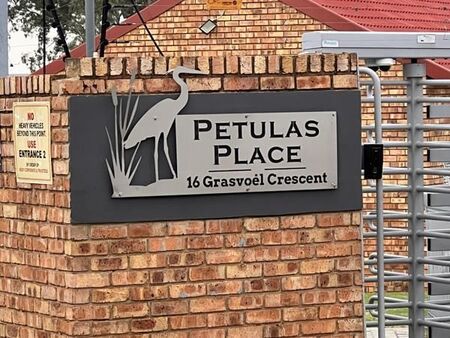 2 Bedroom Townhouse in Liefde en Vrede