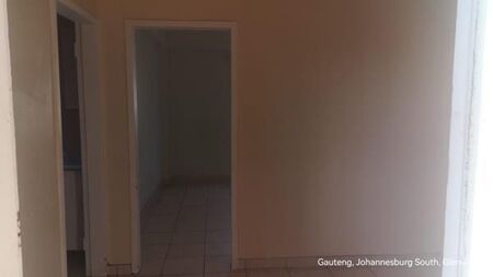 1.5 Bedroom Flat in Rosettenville