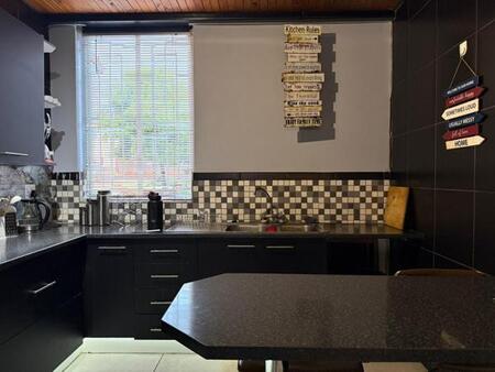 2 Bedroom Duplex in The Hill