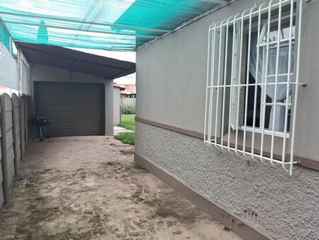 3 Bedroom House in Strubenvale