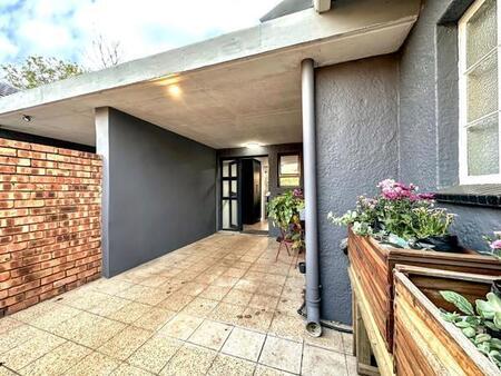 4 Bedroom House in Glen Marais