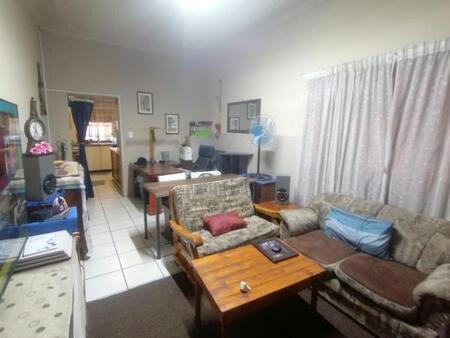 2 Bedroom House in Geduld