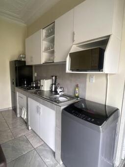 1 Bedroom Apartment in Primrose