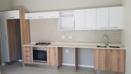 1 Bedroom Apartment in Modderfontein