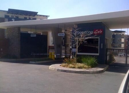 3 Bedroom Apartment in Greenstone Hill