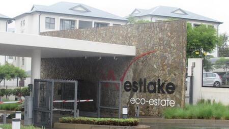 3 Bedroom Apartment in Modderfontein