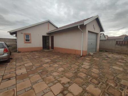 3 Bedroom House in Brakpan Central
