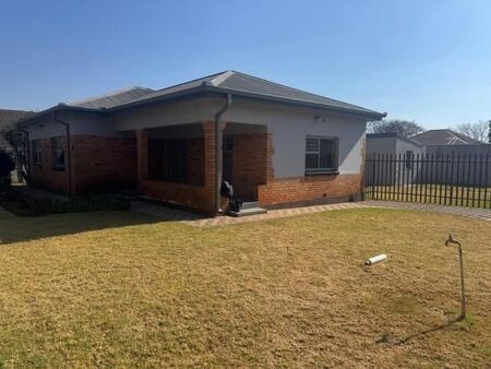 2 Bedroom House in Brakpan Central