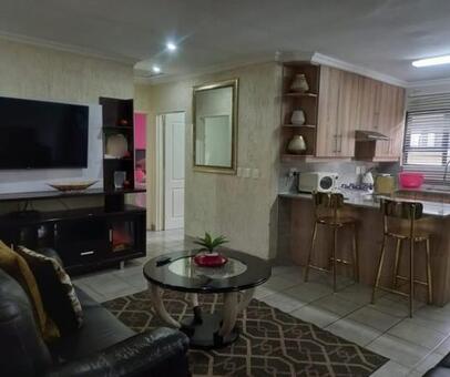 2 Bedroom House in Sonneveld