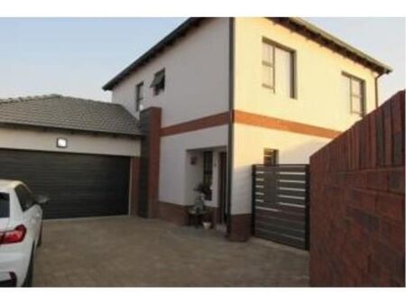 3 Bedroom Cluster in Parkhaven