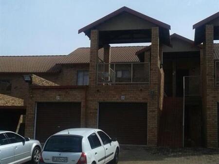 2 Bedroom Apartment in Clubview