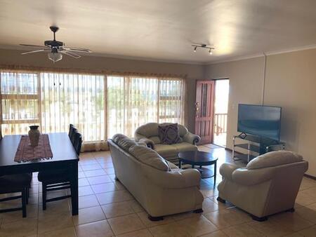 3 Bedroom House in Wavecrest