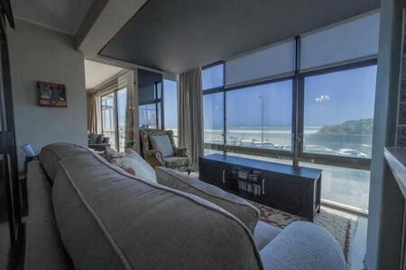 2 Bedroom House in Strand Central