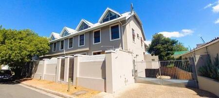 3 Bedroom Townhouse in Harfield Village