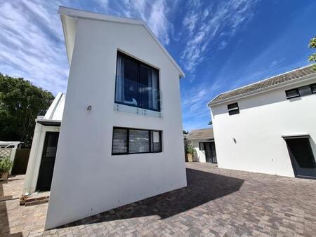 Studio Apartment in Bergvliet