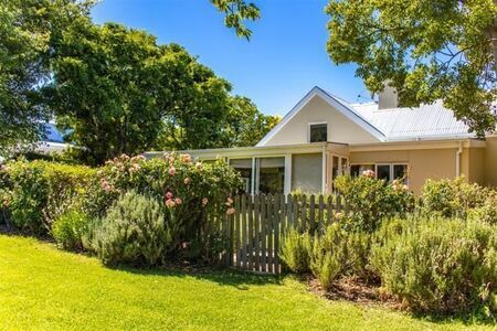 3 Bedroom House in Erinvale Estate