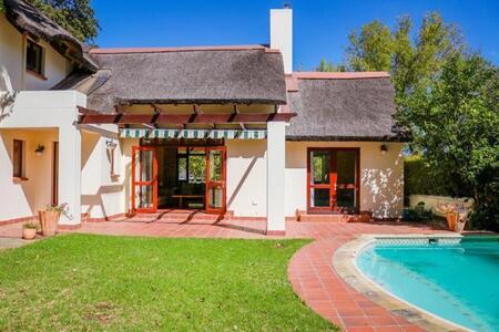 3 Bedroom House in Erinvale Estate