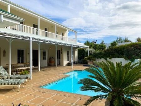 2 Bedroom House in Erinvale Estate