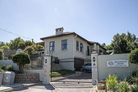 3 Bedroom House in Heldervue