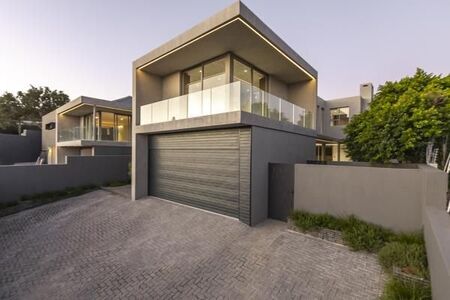 4 Bedroom House in Heldervue