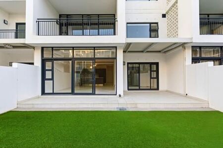 3 Bedroom Apartment in Paardevlei