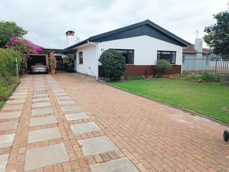 3 Bedroom House in Fish Hoek