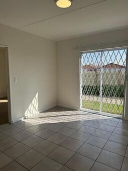 2 Bedroom Apartment in Eersterivier