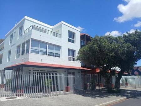 2 Bedroom Apartment in Gordons Bay Central