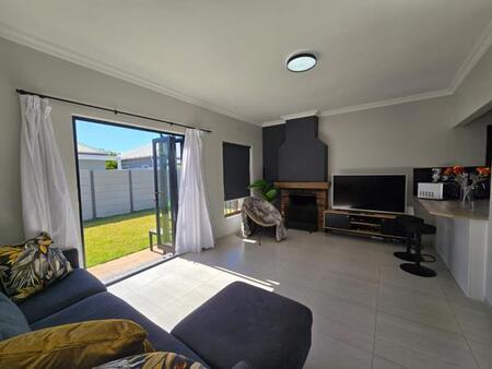 2 Bedroom House in Blouberg Sands