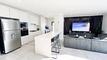 3 Bedroom House in Sandown