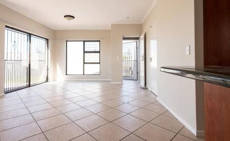 3 Bedroom House in Bloubergrant