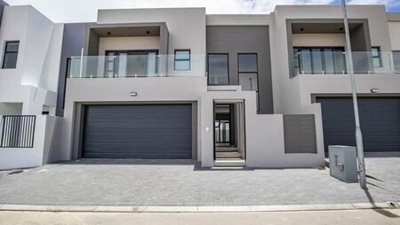 4 Bedroom House in Sandown