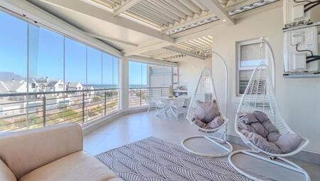 3 Bedroom Apartment in Big Bay