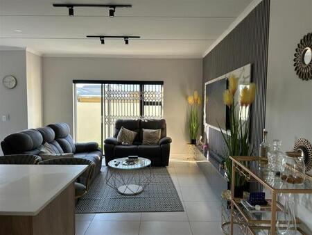 3 Bedroom House in Sandown