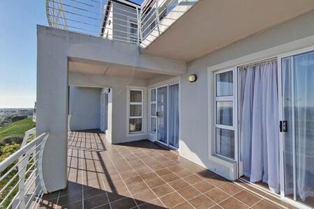 3 Bedroom Apartment in Big Bay
