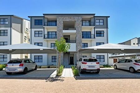 3 Bedroom Apartment in Sandown