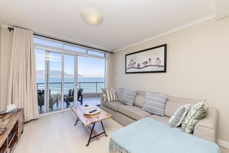 2 Bedroom Apartment in Table View